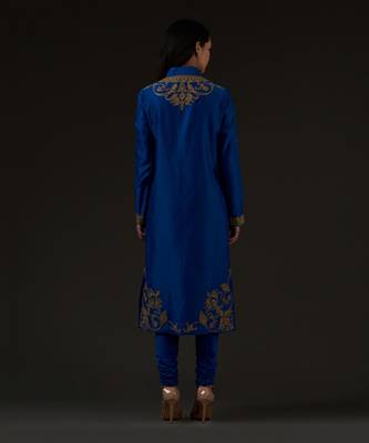 Blue Embroidered Straight Kurta Set 2