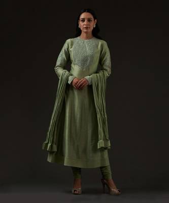 Green Embroidered Kalidar Kurta Set 1