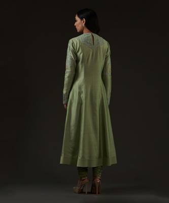 Green Embroidered Kalidar Kurta Set 2