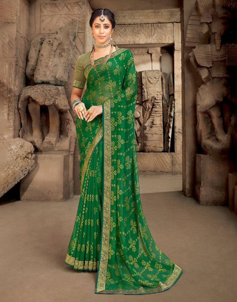 Green Plain Brasso Fancy Pallu Saree With Blouse