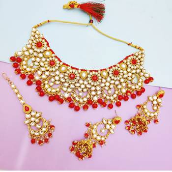 Red designer-jewellery 1