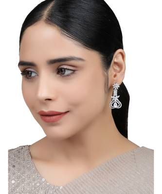 Styylo Fashion White American Diamond Silver Plated Designer Heart shape Earring 4