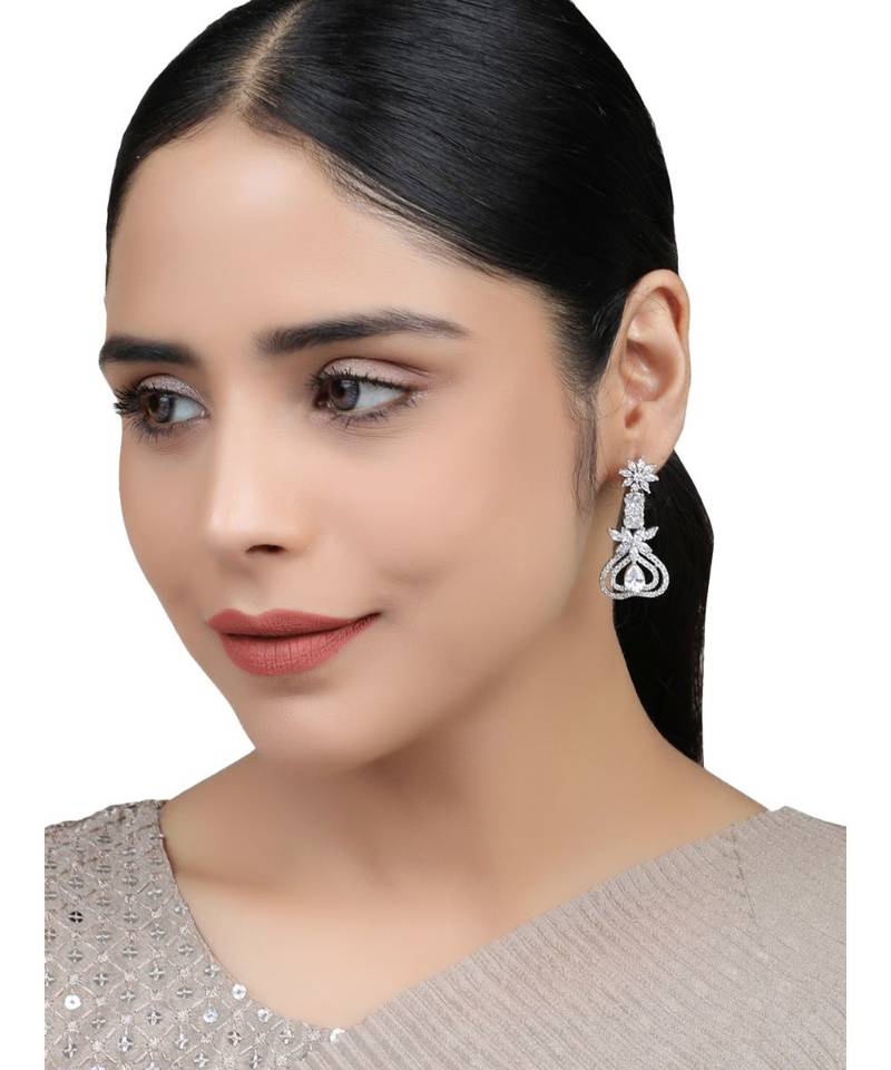 Styylo Fashion White American Diamond Silver Plated Designer Heart shape Earring