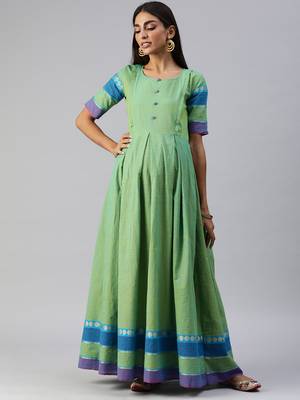 Green plain cotton maxi-dresses 1