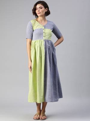 Lavender embroidered cotton maxi-dresses 1