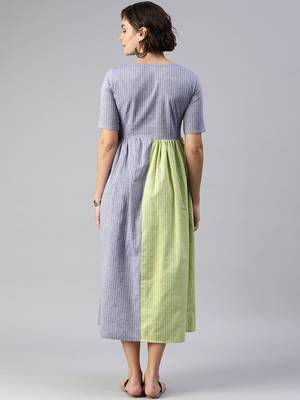 Lavender embroidered cotton maxi-dresses 2