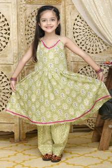 Green & Gold Halter Neck Bandhni Print Salwar Suit