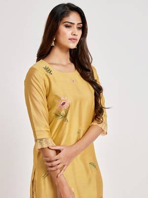 Yellow embroidered chanderi salwar 4