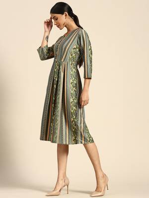 Dark Green Color Printed American Crepe Styles Women's Kurtis. 4