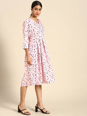 Pink Color Printed American Crepe Styles Women's Kurtis. 4