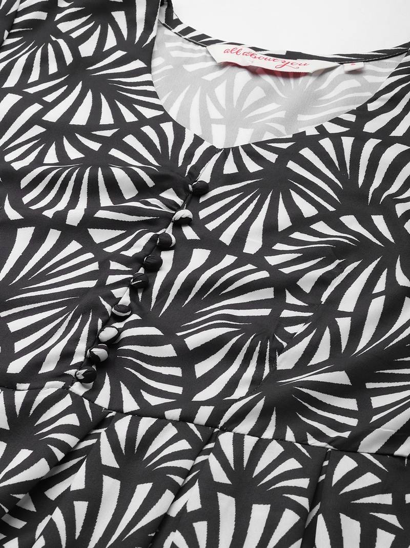 Black Color Printed American Crepe Styles Women's Kurtis.