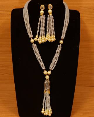 Grey necklace-sets 1