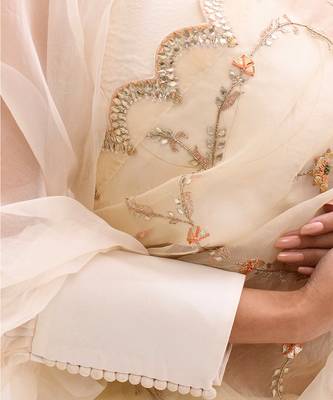 Puff Sleeves Silk Blouse 2