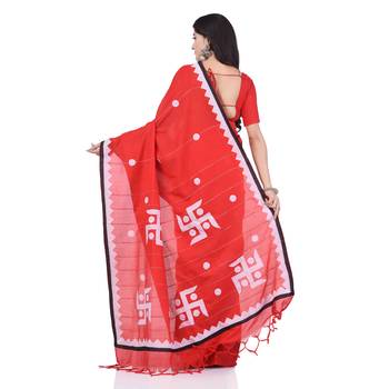 Red woven cotton saree with blouse 2