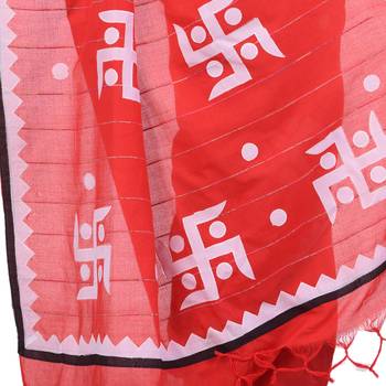 Red woven cotton saree with blouse 3