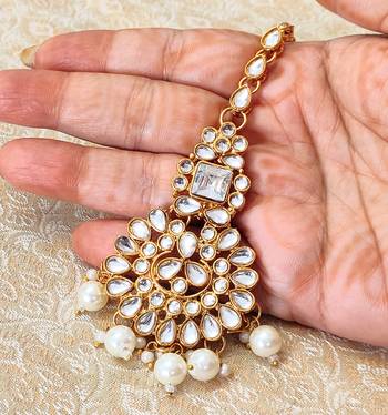 LALSO White Kundan Gold plated Maangtikka Jewelry  1