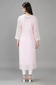 HAND EMBROIDERED LUCKNOWI CHIKANKARI LIGHT PINK GEORGETTE KURTA WITH SLIP