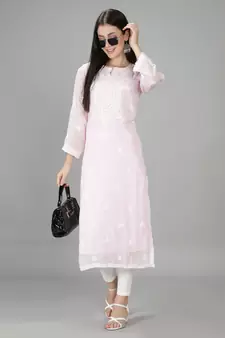 HAND EMBROIDERED LUCKNOWI CHIKANKARI LIGHT PINK GEORGETTE KURTA WITH SLIP