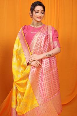 Yellow hand woven banarasi saree with blouse 4
