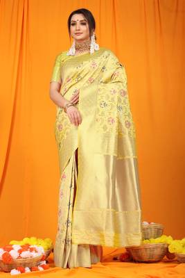 Yellow hand woven banarasi saree with blouse 1