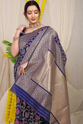 Dark blue hand woven banarasi saree with blouse 3