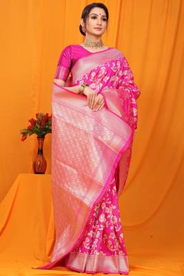 Pink hand woven banarasi saree with blouse 2