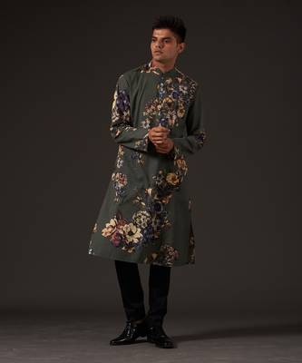 Grey Floral Printed Kurta Set 2