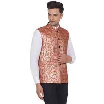 Red printed banarasi nehru-jacket 2