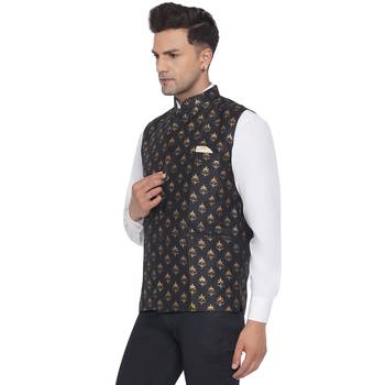 Black printed banarasi nehru-jacket 4