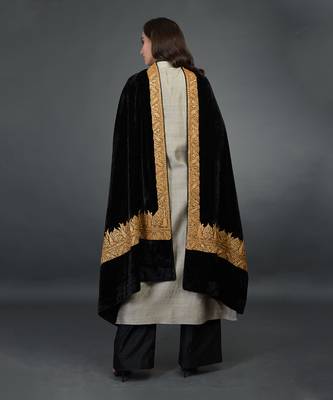 Black Kashmiri Tilla Embroidered Dupatta With Palazzo Suit 7