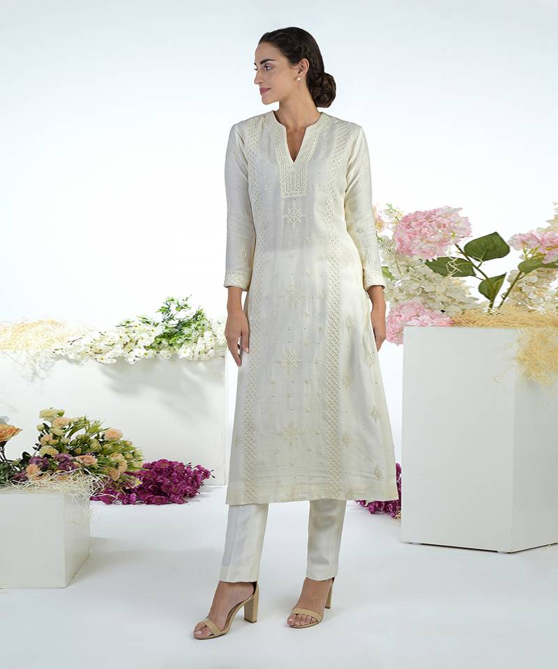 Ivory Hand Embroidered Chikankari Kurta With Cigar Pants Set
