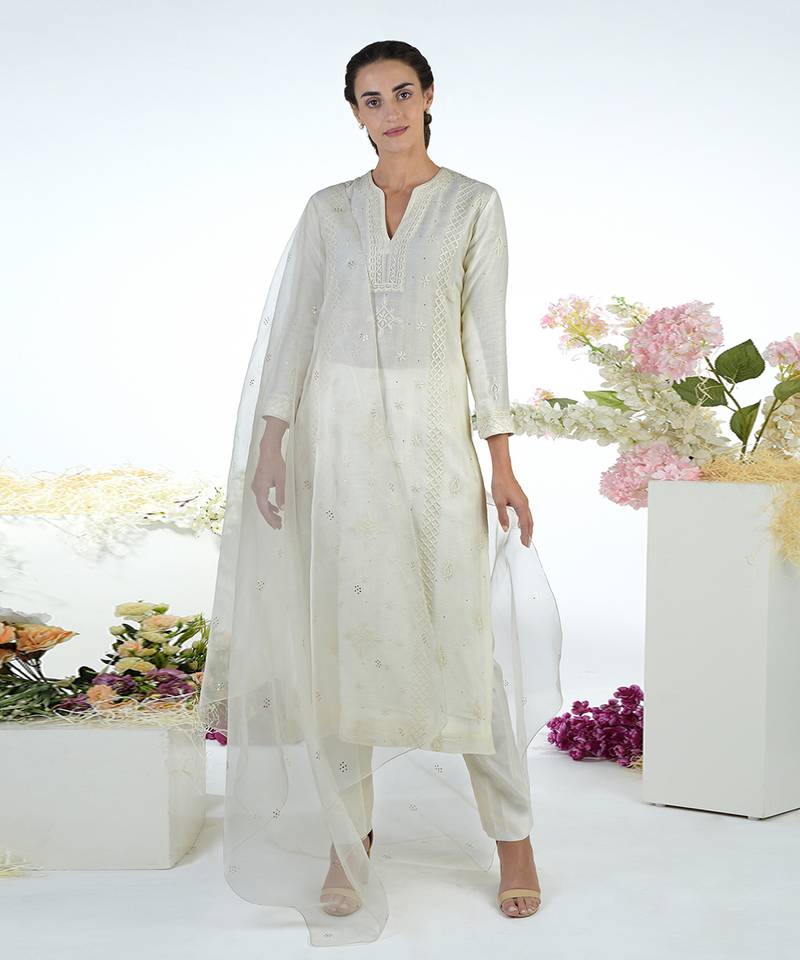 Ivory Hand Embroidered Chikankari Kurta With Cigar Pants Set
