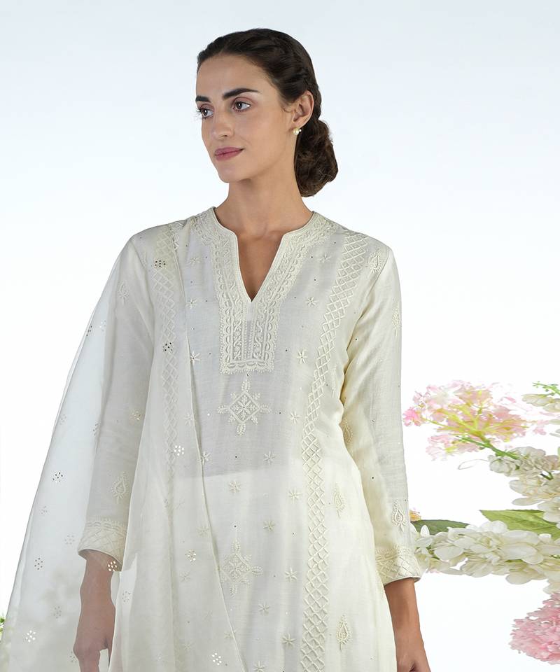 Ivory Hand Embroidered Chikankari Kurta With Cigar Pants Set