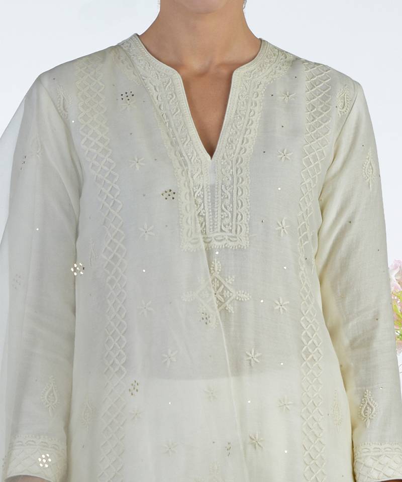 Ivory Hand Embroidered Chikankari Kurta With Cigar Pants Set