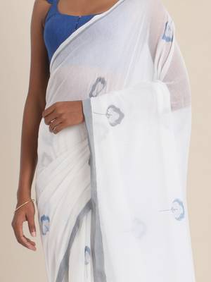 Suta Blue Floral Handblock Printed Mul Saree 2