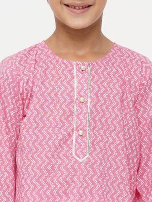 Little Bansi Cotton Jaipuri Kurta with Pearl Buttons and Pyjama - Pink and Cream 2