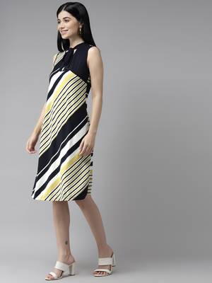 Multicolor printed georgette long-dresses 3