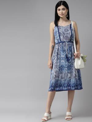 Blue printed georgette long-dresses 5