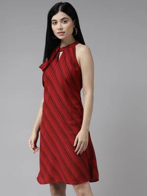 Red printed georgette long-dresses 4