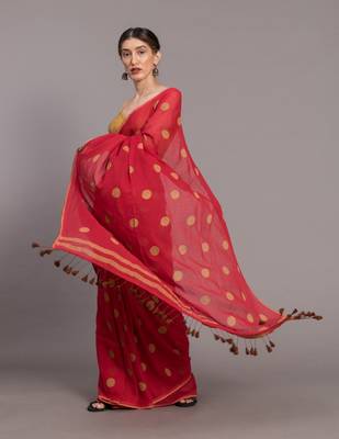 Suta Red & Beige Pure Cotton Polka Dots Printed Saree 3