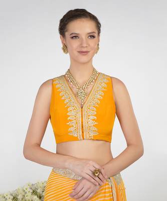 Yellow Leheriya Kashmiri Paisley Tilla Saree 9