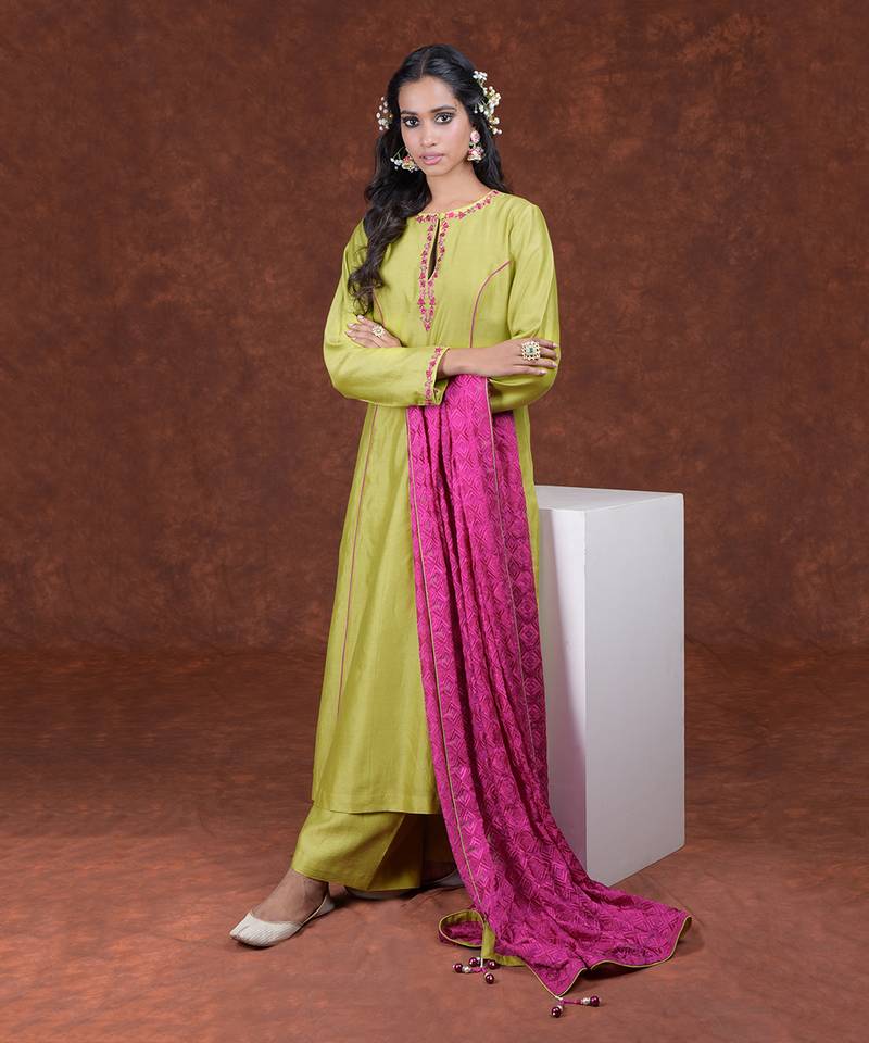 Lime Green & Magenta Phulkari Dupatta Set