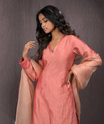 Desert Rose Handwoven Banarasi Kurta Set 5