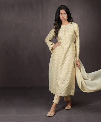 Ivory Gold Handwoven Banarasi Kurta Set 4