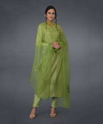 Pista Green Pintuck Silk Kurta Set With Dupatta 1