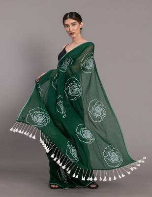 Suta Green  White Floral Pure Cotton Printed Saree 1