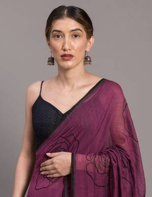 Suta Purple Black Floral Pure Cotton Printed Saree 5