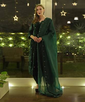 Emerald Green Swarovski Hand Embroidered Velvet Kurta Set 1