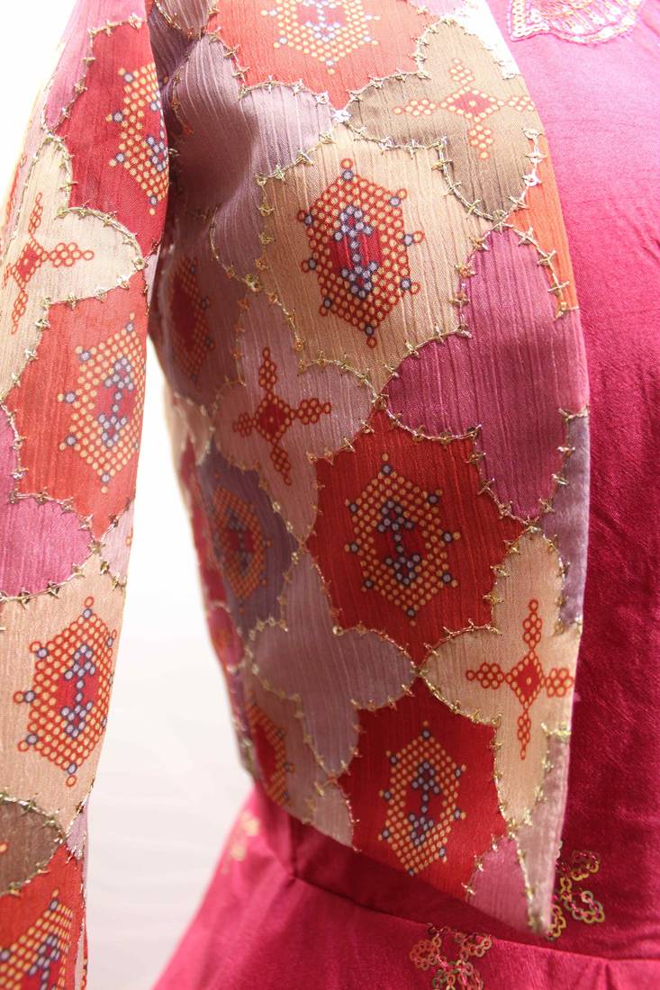 RANI PINK THREAD AND SEQUINCE EMBROIDERED WORK COTTON ANARKALI LONG GOWN SEMI STITCHED