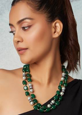 Green Onyx Layered Necklace With White Pearls 1